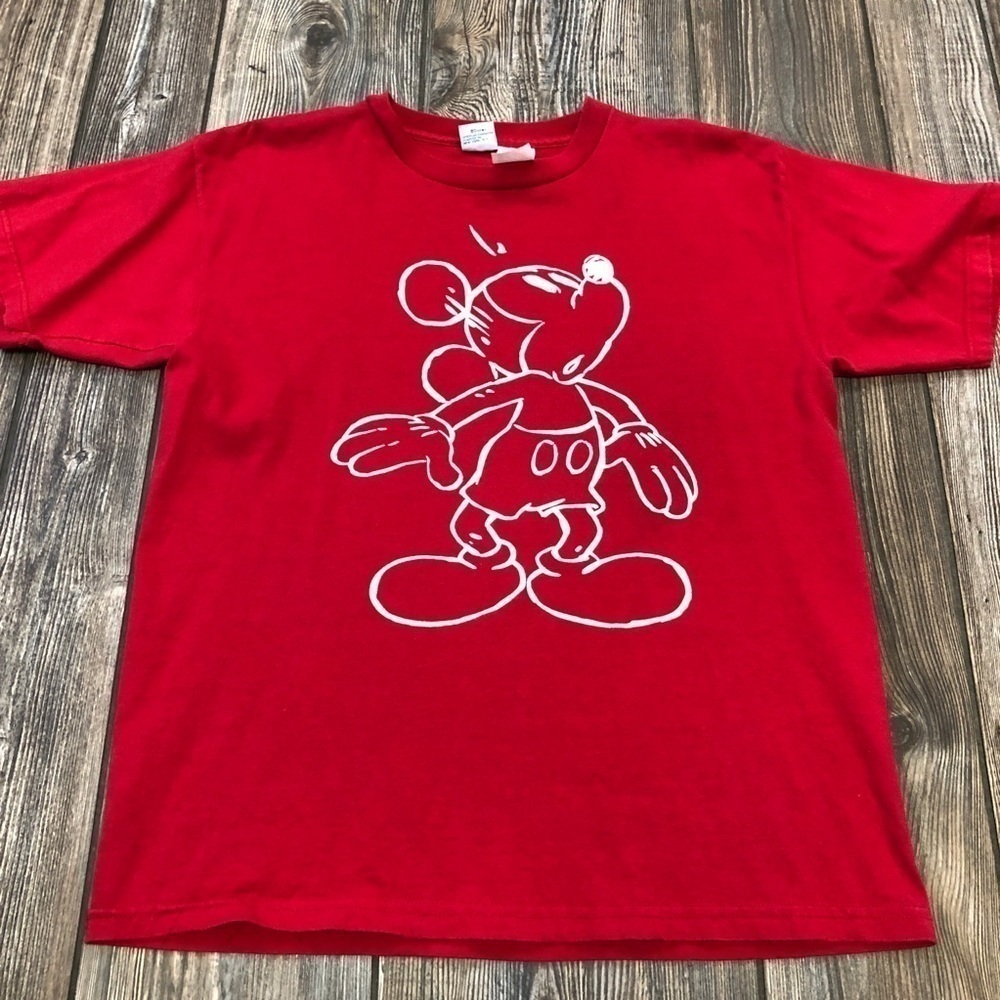 Vtg mickey mouse & co. mickey mouse red short sleeve tee
